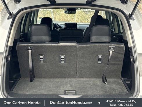 Certified 2025 Honda Pilot EX-L image 9