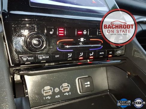 Used 2024 Jeep Grand Cherokee L Laredo w/ Luxury Tech Group I image 11