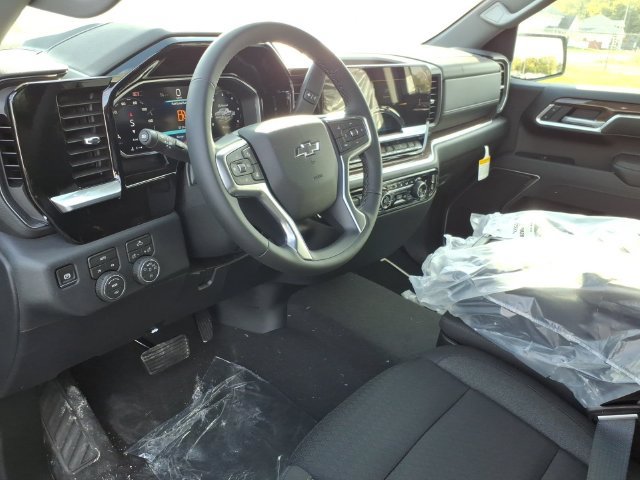 New 2026 Chevrolet Silverado 1500 RST w/ RST Select Package AWD/4WD image 5