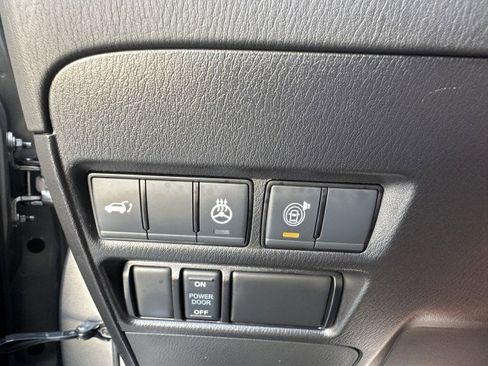 Used 2024 Nissan Armada SL w/ Cargo Package image 21