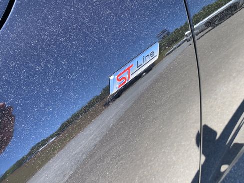 Used 2025 Ford Escape ST-Line FWD image 15