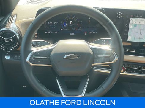 Used 2026 Chevrolet Equinox ACTIV w/ Convenience Package III AWD/4WD image 27