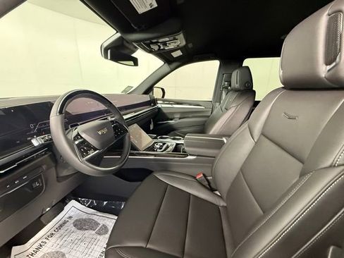 New 2026 Cadillac Escalade 4WD image 5