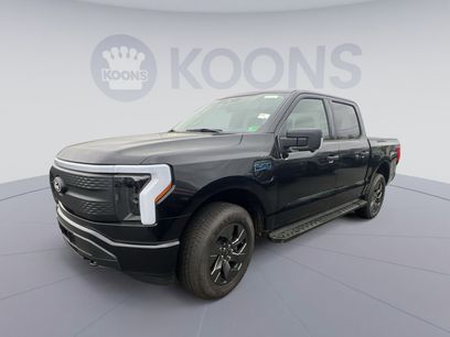 New 2024 Ford F150 Lightning XLT w/ Max Trailer Tow Package