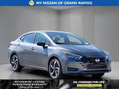 New 2025 Nissan Versa SR w/ Trunk Package