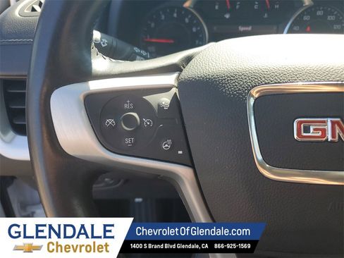 Used 2022 GMC Terrain SLT image 29