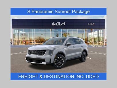 New 2026 Kia Sorento S w/ S Panoramic Sunroof Package