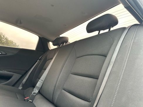 Used 2020 Chevrolet Malibu LS image 18