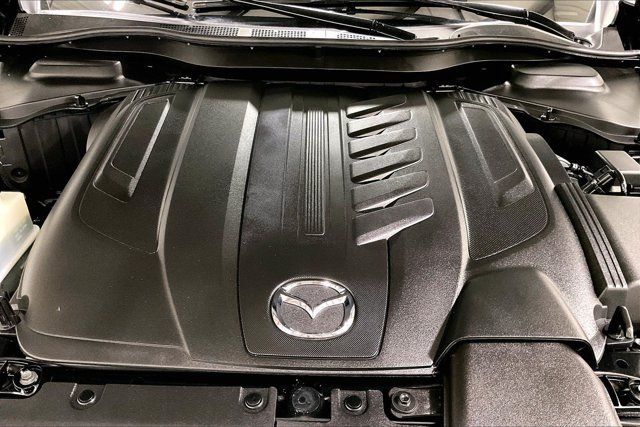 Used 2025 MAZDA CX-90 3.3 Turbo w/ Preferred Package AWD/4WD image 10