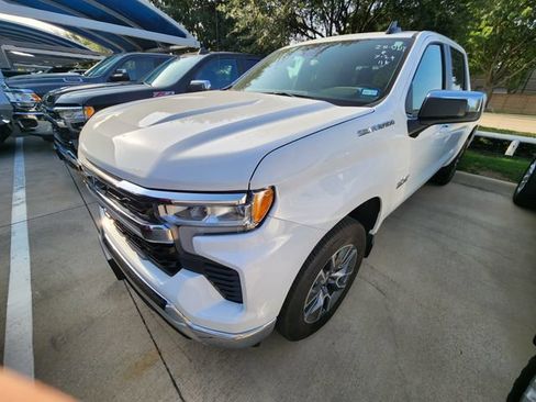 Used 2024 Chevrolet Silverado 1500 LT w/ Protection Package RWD image 3