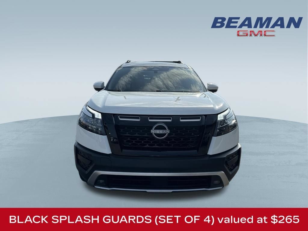 Used 2025 Nissan Pathfinder Rock Creek AWD/4WD image 2
