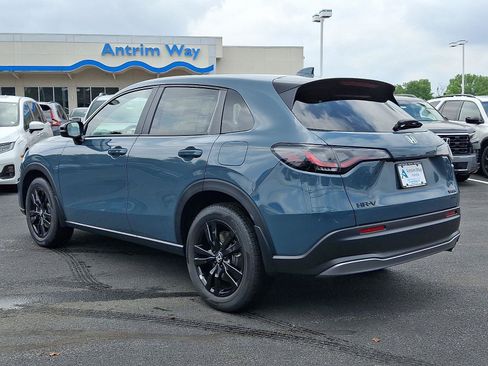 New 2027 Honda HR-V Sport image 4