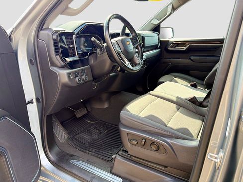 Used 2024 Chevrolet Silverado 1500 LT w/ Protection Package AWD/4WD image 23