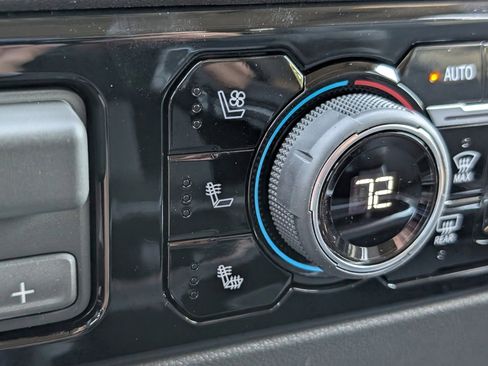 New 2026 Chevrolet Silverado 2500 LTZ w/ LTZ Premium Package image 22