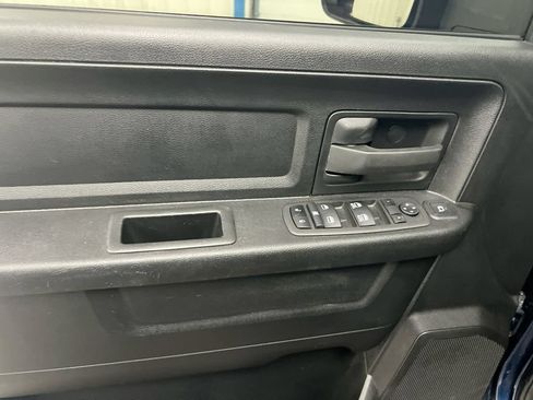 Used 2024 RAM 2500 Tradesman w/ Chrome Appearance Group AWD/4WD image 20
