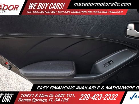 Used 2017 Kia Forte LX image 12