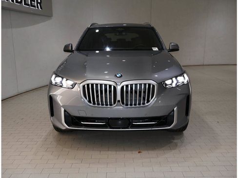 Used 2026 BMW X5 sDrive40i w/ Premium Package RWD image 9