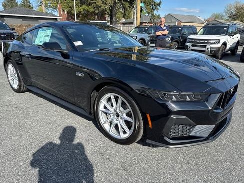 New 2026 Ford Mustang GT Premium RWD image 7