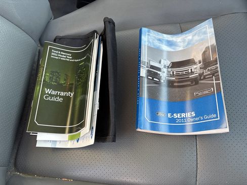 Used 2011 Ford E-150 and Econoline 150 Wagon w/ PWR Windows & Locks Group image 21
