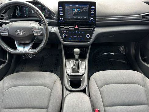 Used 2020 Hyundai Ioniq SE FWD image 14