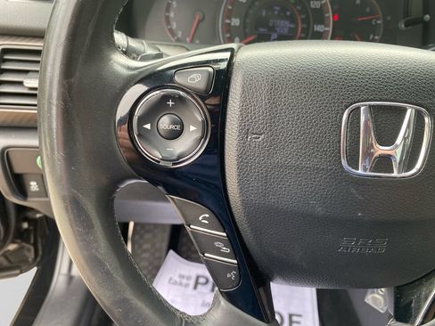 Used 2017 Honda Accord Sport image 30