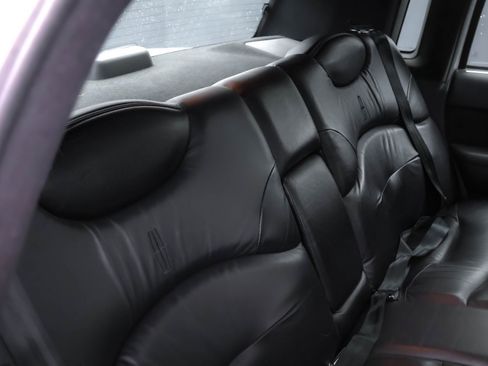 Used 1995 Lincoln Town Car Signature image 12