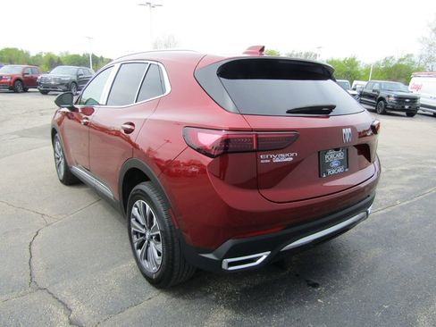 Used 2024 Buick Envision Preferred AWD/4WD image 3
