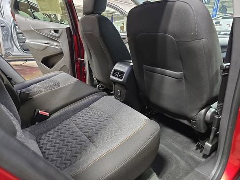 Used 2024 Chevrolet Equinox LT AWD/4WD image 11