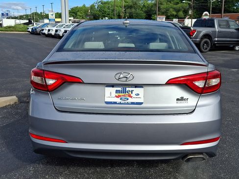 Used 2015 Hyundai Sonata SE FWD image 5