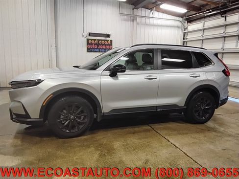 Used 2025 Honda CR-V Sport-L image 5