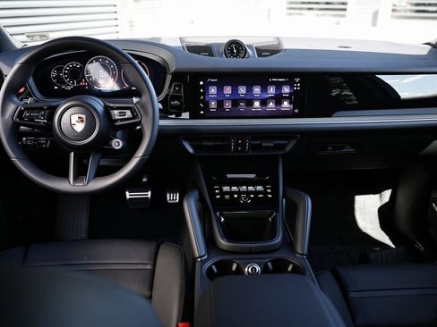 New 2026 Porsche Cayenne S image 30