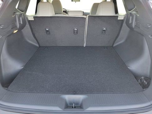 New 2025 Nissan Murano SV image 30