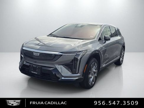 Used 2026 Cadillac Optiq Luxury 1 RWD image 1