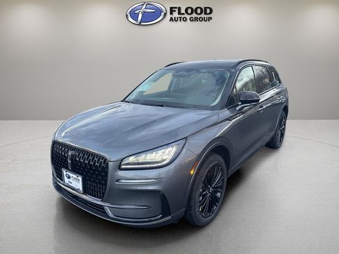 New 2026 Lincoln Corsair Premiere image 3