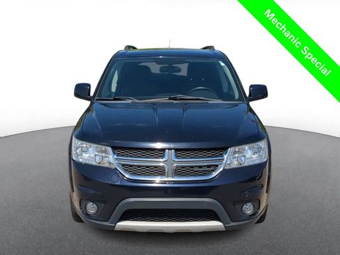 Used 2011 Dodge Journey Mainstreet FWD image 3