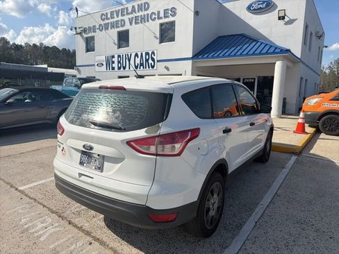 Used 2016 Ford Escape S image 7