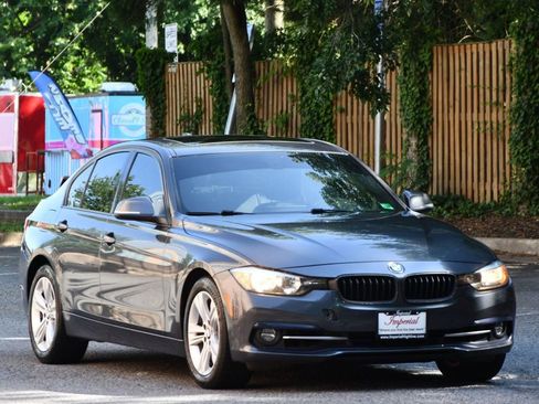 Used 2016 BMW 328i Sedan image 12