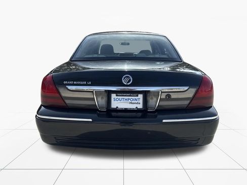 Used 2010 Mercury Grand Marquis LS image 7