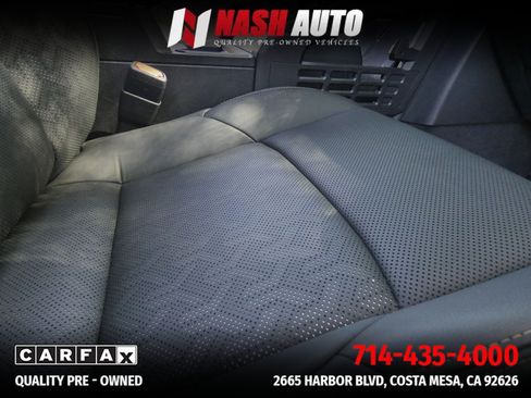 Used 2025 Toyota Tacoma Limited AWD/4WD image 39