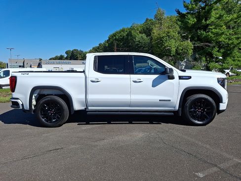Used 2025 GMC Sierra 1500 Elevation AWD/4WD image 7