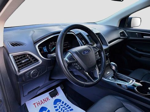 Used 2018 Ford Edge SEL w/ Equipment Group 201A AWD/4WD image 9