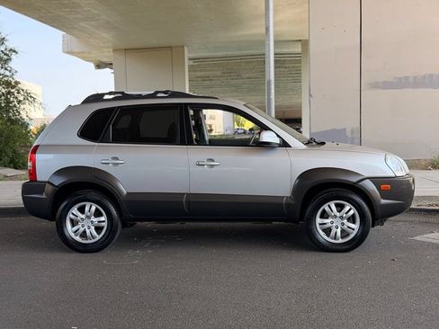 Used 2007 Hyundai Tucson SE FWD image 8