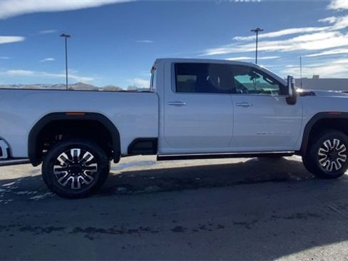 New 2026 GMC Sierra 3500 Denali Ultimate image 9
