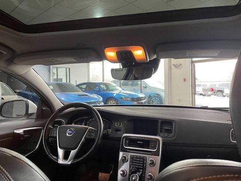 Used 2017 Volvo S60 T5 Dynamic w/ Vision Package image 26