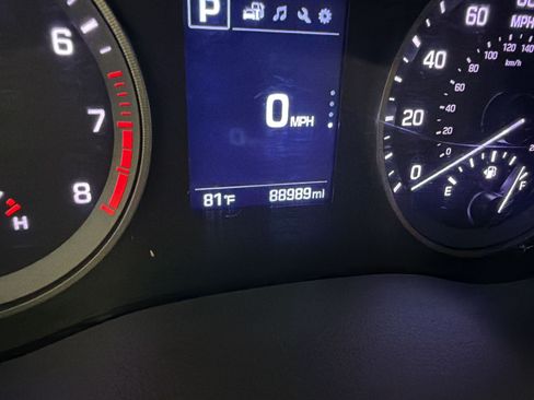Used 2016 Hyundai Tucson SE w/ Option Group 02 FWD image 20
