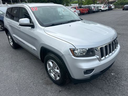 Used 2012 Jeep Grand Cherokee Laredo w/ Laredo E Group image 5