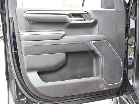 Used 2024 GMC Sierra 1500 Elevation image 8