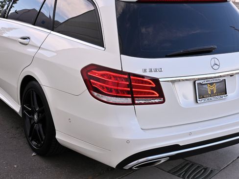 Used 2015 Mercedes-Benz E 350 4MATIC Wagon image 38