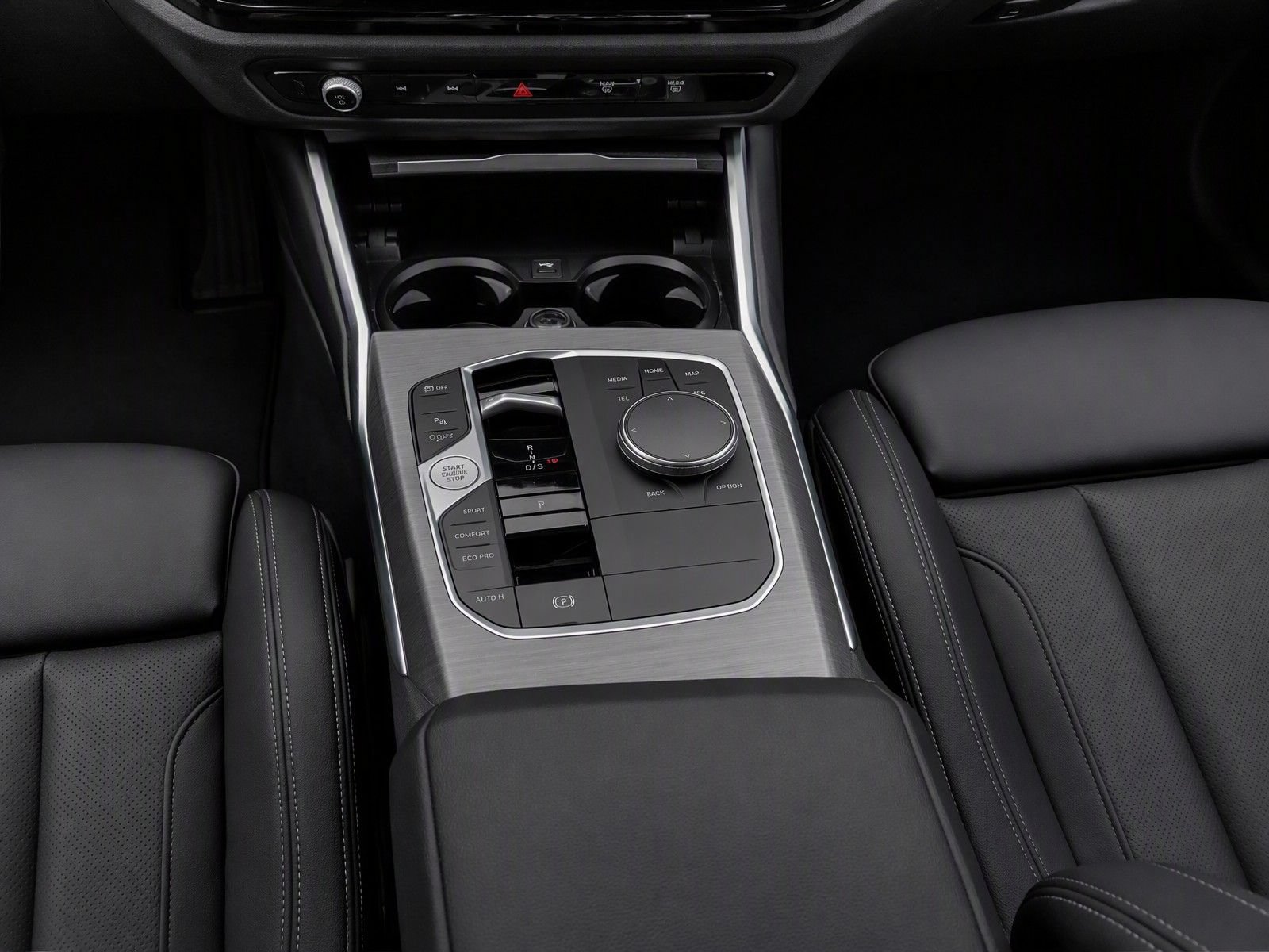 Used 2026 BMW 330i Sedan RWD image 18