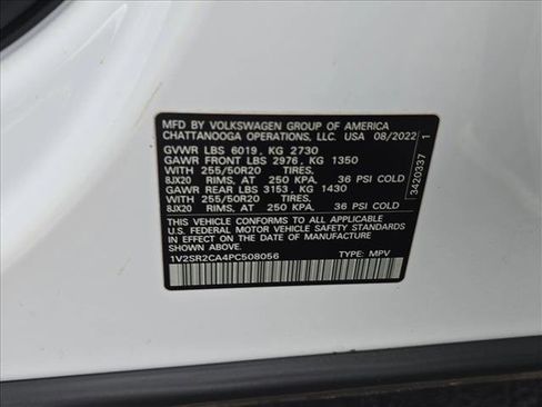 Used 2023 Volkswagen Atlas SEL R-Line image 24
